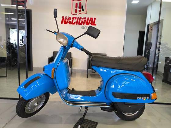 PIAGGIO VESPA PX 200 